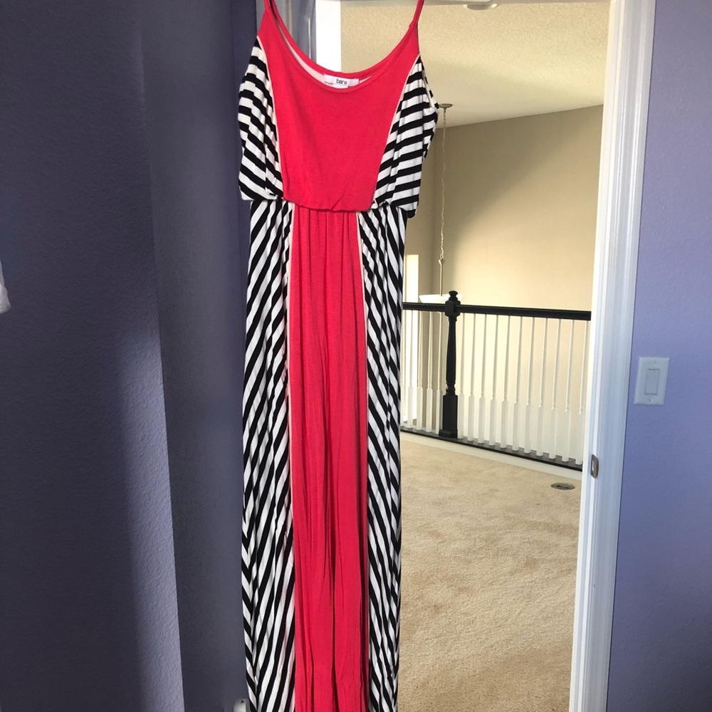 Long Pink Maxi Dress With Black And White Stripes